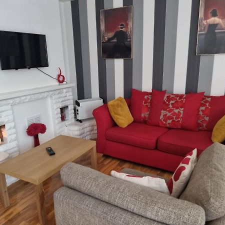 Rosewood Lodgings Special Offer For Student On Long Stay Manchester Exteriér fotografie