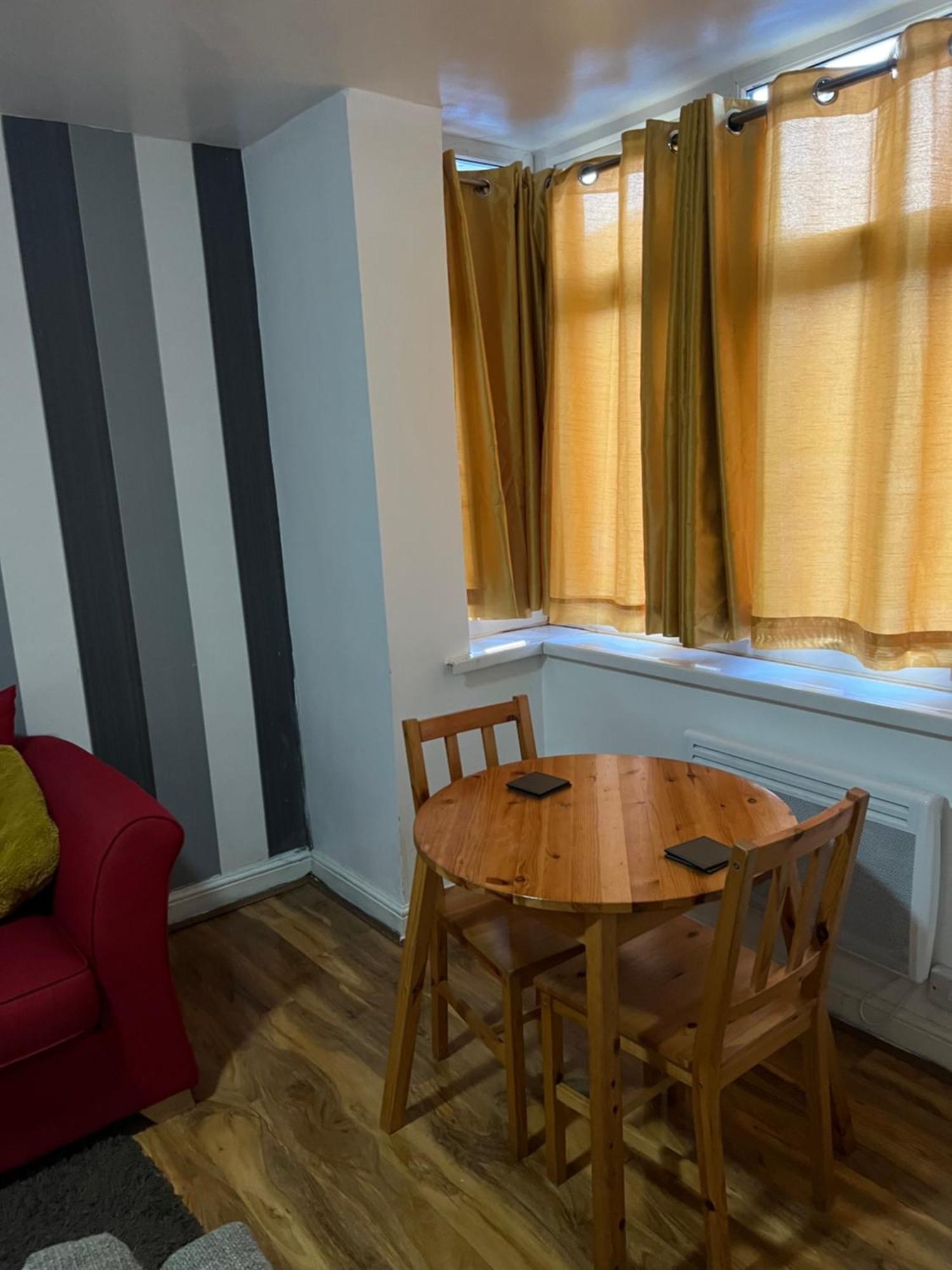 Rosewood Lodgings Special Offer For Student On Long Stay Manchester Exteriér fotografie